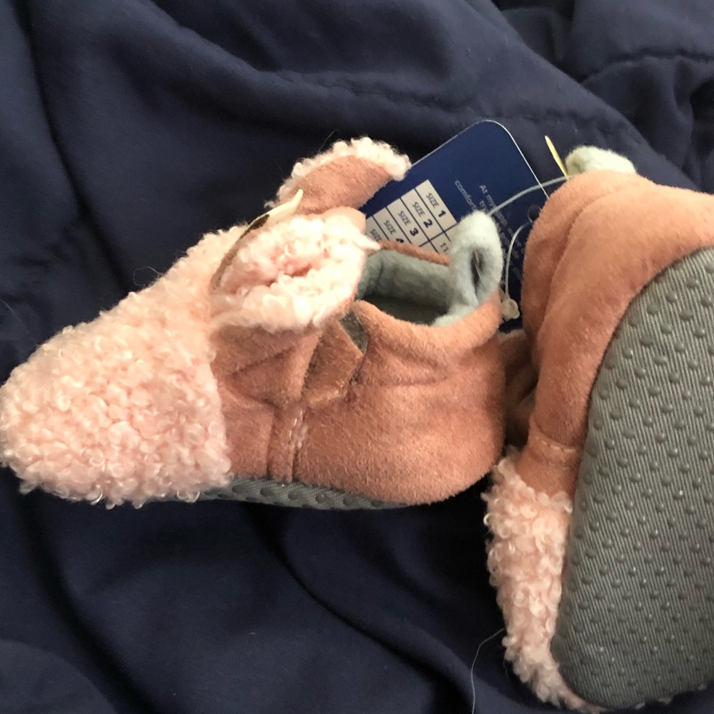 Infant slippers - Picture 3 of 5